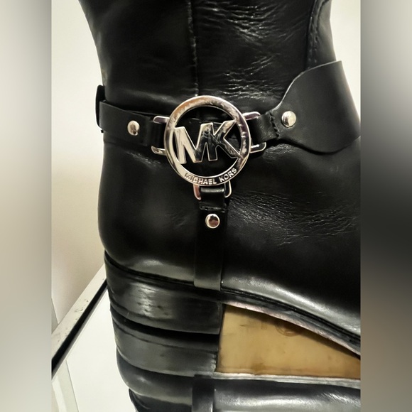Michael Kors Black leather Knee Boots - Picture 5 of 6